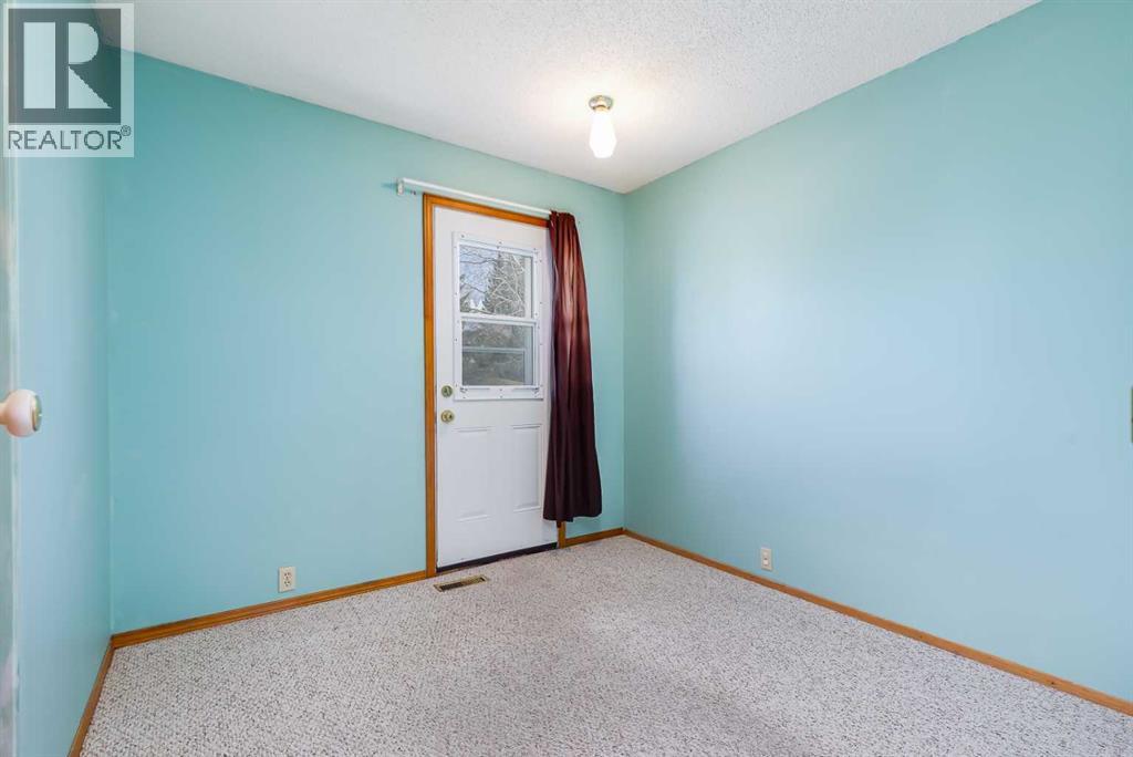 226 Huntington Close Ne, Calgary, Alberta  T2K 5B4 - Photo 15 - A2306386