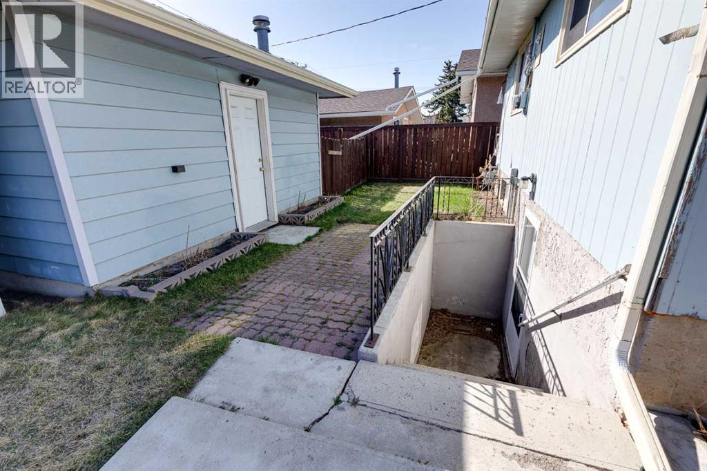 226 Huntington Close Ne, Calgary, Alberta  T2K 5B4 - Photo 34 - A2306386