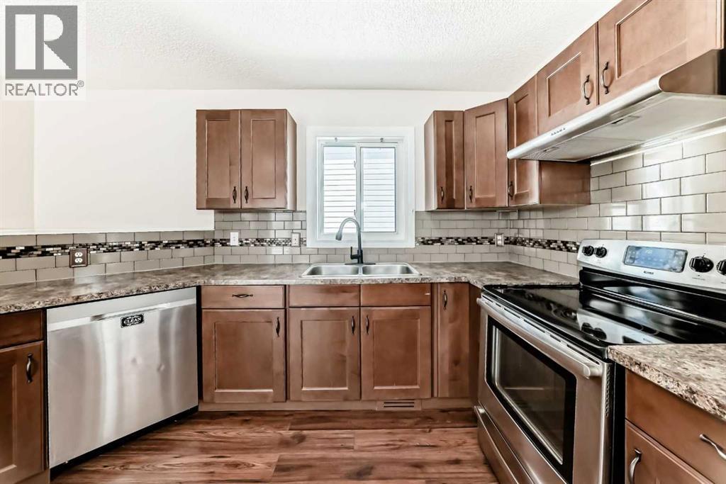 51 Covington Rise NE, Calgary, Alberta  T3K 4A9 - Photo 9 - A2306446