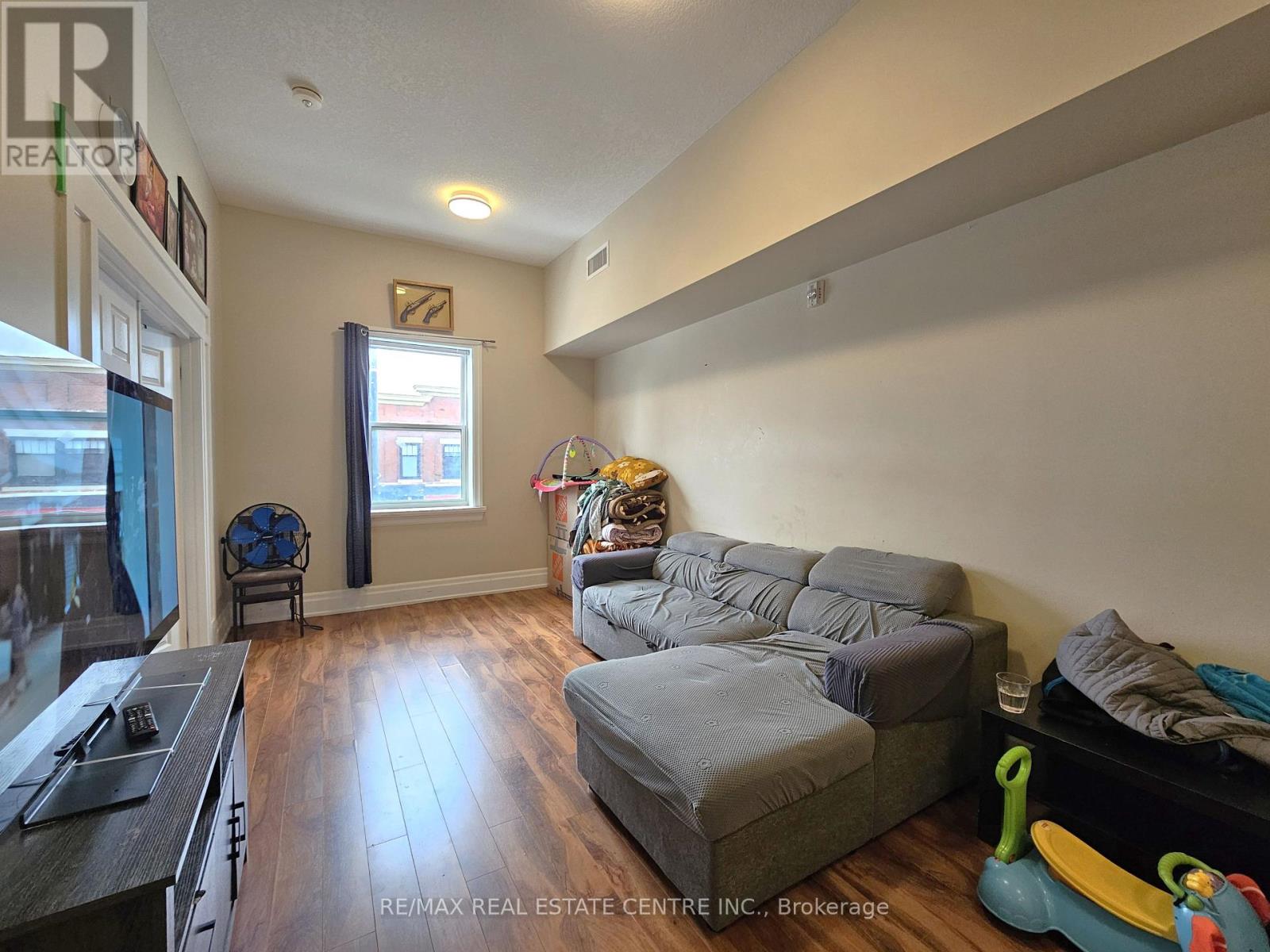 201 - 757 King Street E, Cambridge, Ontario  N3H 3N8 - Photo 4 - X13081374