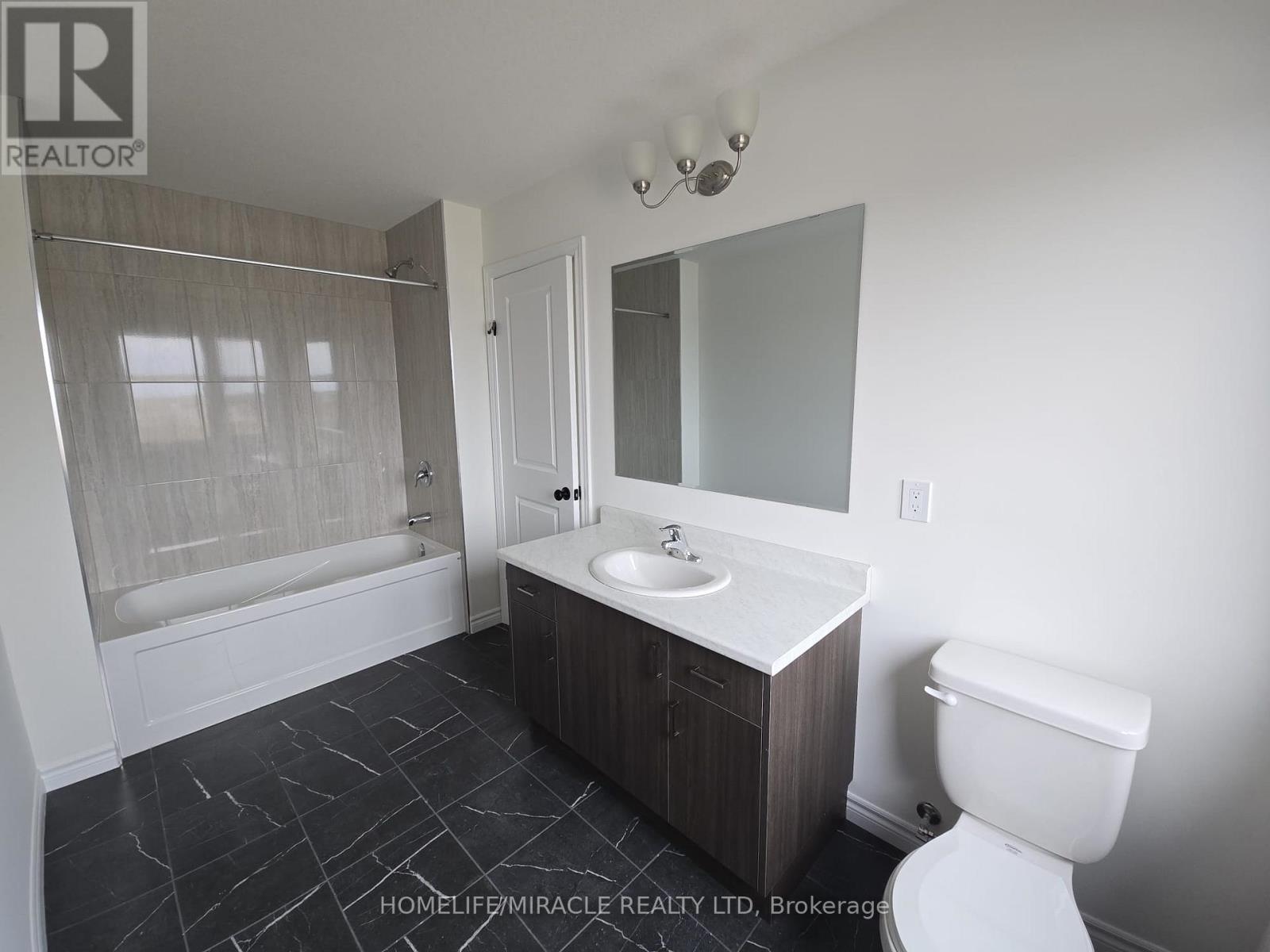 115 Mattingley Street, Brant, Ontario  N3L 2M2 - Photo 15 - X13081390
