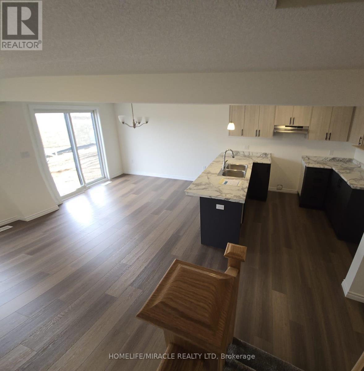115 Mattingley Street, Brant, Ontario  N3L 2M2 - Photo 6 - X13081390