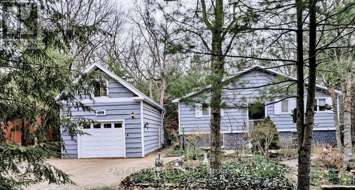 10161 ANDREA STREET, Lambton Shores, Ontario