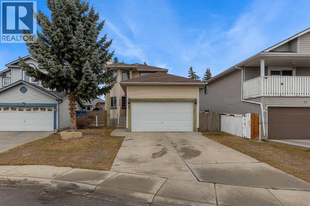 47 Carmel Close NE, Calgary, Alberta  T1Y 6Z3 - Photo 1 - A2307837