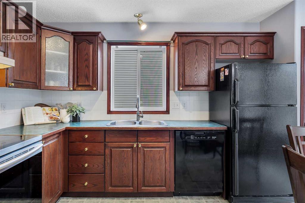47 Carmel Close NE, Calgary, Alberta  T1Y 6Z3 - Photo 11 - A2307837