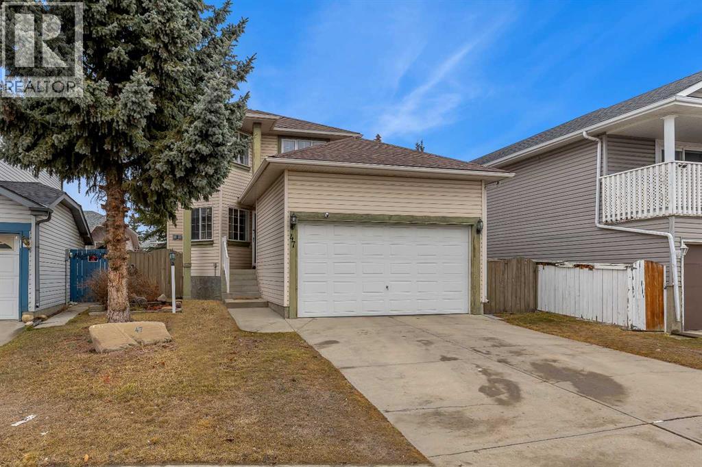 47 Carmel Close NE, Calgary, Alberta  T1Y 6Z3 - Photo 2 - A2307837