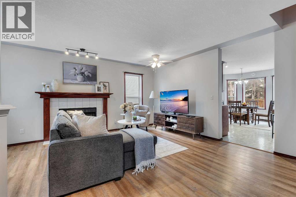 47 Carmel Close NE, Calgary, Alberta  T1Y 6Z3 - Photo 5 - A2307837