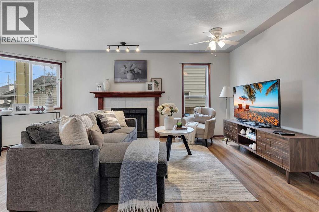 47 Carmel Close NE, Calgary, Alberta  T1Y 6Z3 - Photo 7 - A2307837