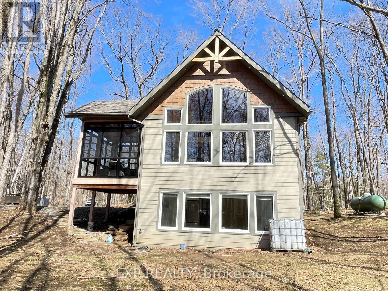 20 Crestview Drive, Greater Madawaska, Ontario  K0J 1H0 - Photo 3 - X12857374