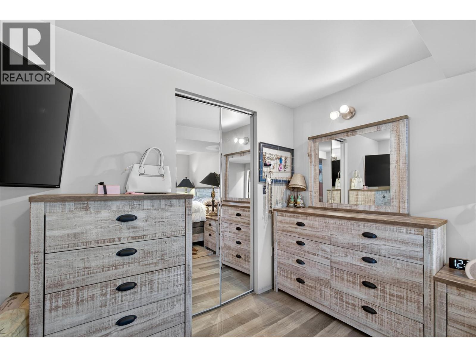 2647 Springfield Road, Kelowna, British Columbia  V1X 1B9 - Photo 15 - 10381944