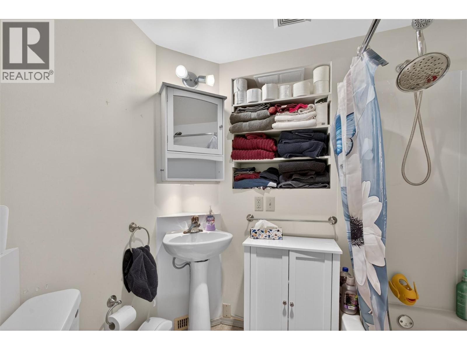 2647 Springfield Road, Kelowna, British Columbia  V1X 1B9 - Photo 16 - 10381944