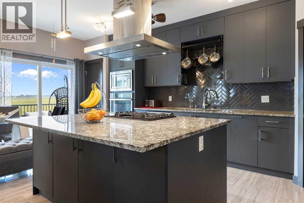 670 Muirfield Crescent, Lyalta, Alberta  T0J 1Y1 - Photo 6 - A2296045