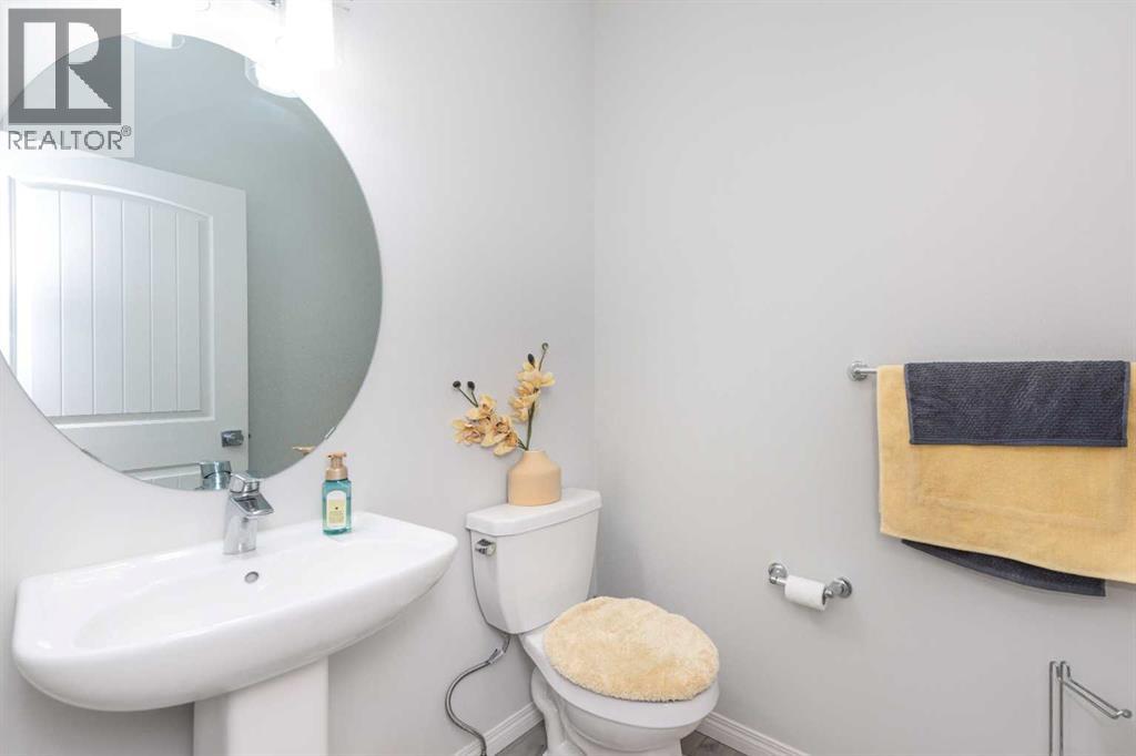 31 Cornerbrook Avenue Ne, Calgary, Alberta  T3N 1M1 - Photo 15 - A2307540