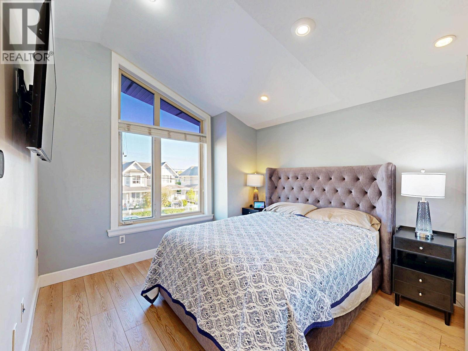 7377 Stride Avenue, Burnaby, British Columbia  V3N 1V3 - Photo 13 - R3119153