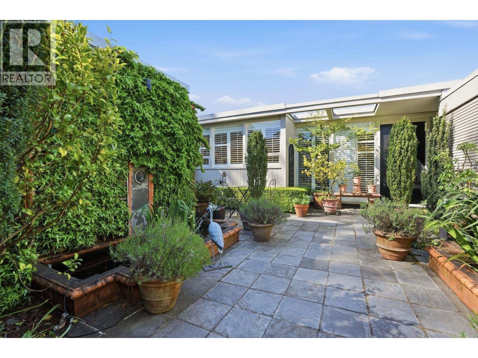 2565 Point Grey Road, Vancouver, British Columbia  V6K 1A1 - Photo 5 - R3119154