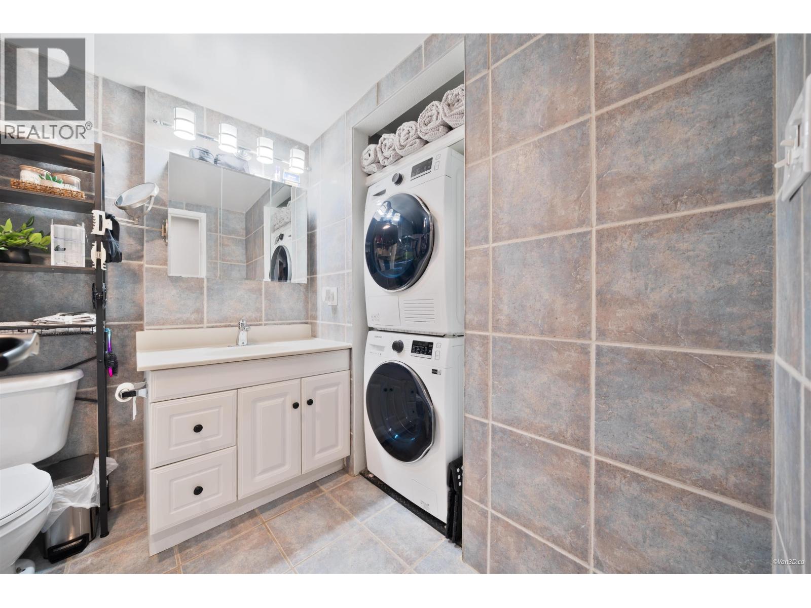 107 3911 Carrigan Crescent, Burnaby, British Columbia  V3N 4J7 - Photo 14 - R3119165