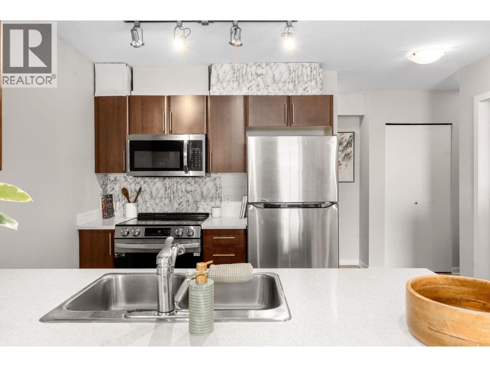 2506 1178 Heffley Crescent, Coquitlam, British Columbia  V3B 0A7 - Photo 6 - R3119167