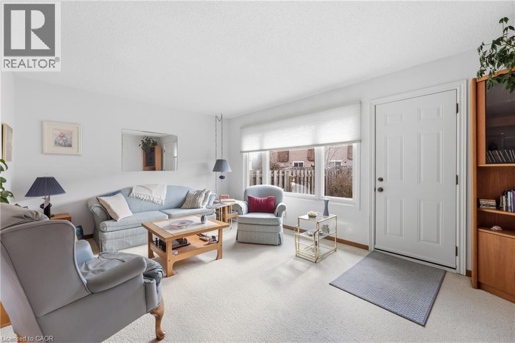 299 Limeridge Ridge W Unit# 21, Hamilton, Ontario  L9C 2V4 - Photo 18 - 40826821