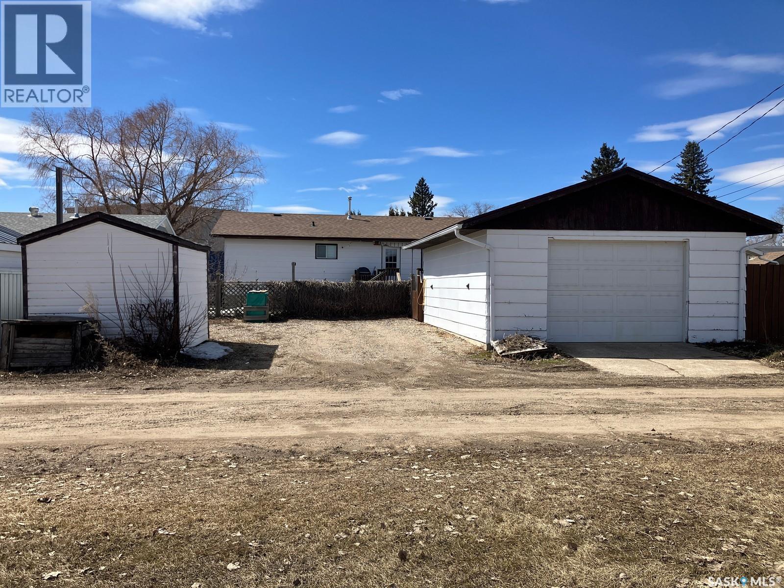 1103 3rd Street W, Nipawin, Saskatchewan  S0E 1E0 - Photo 41 - SK031806