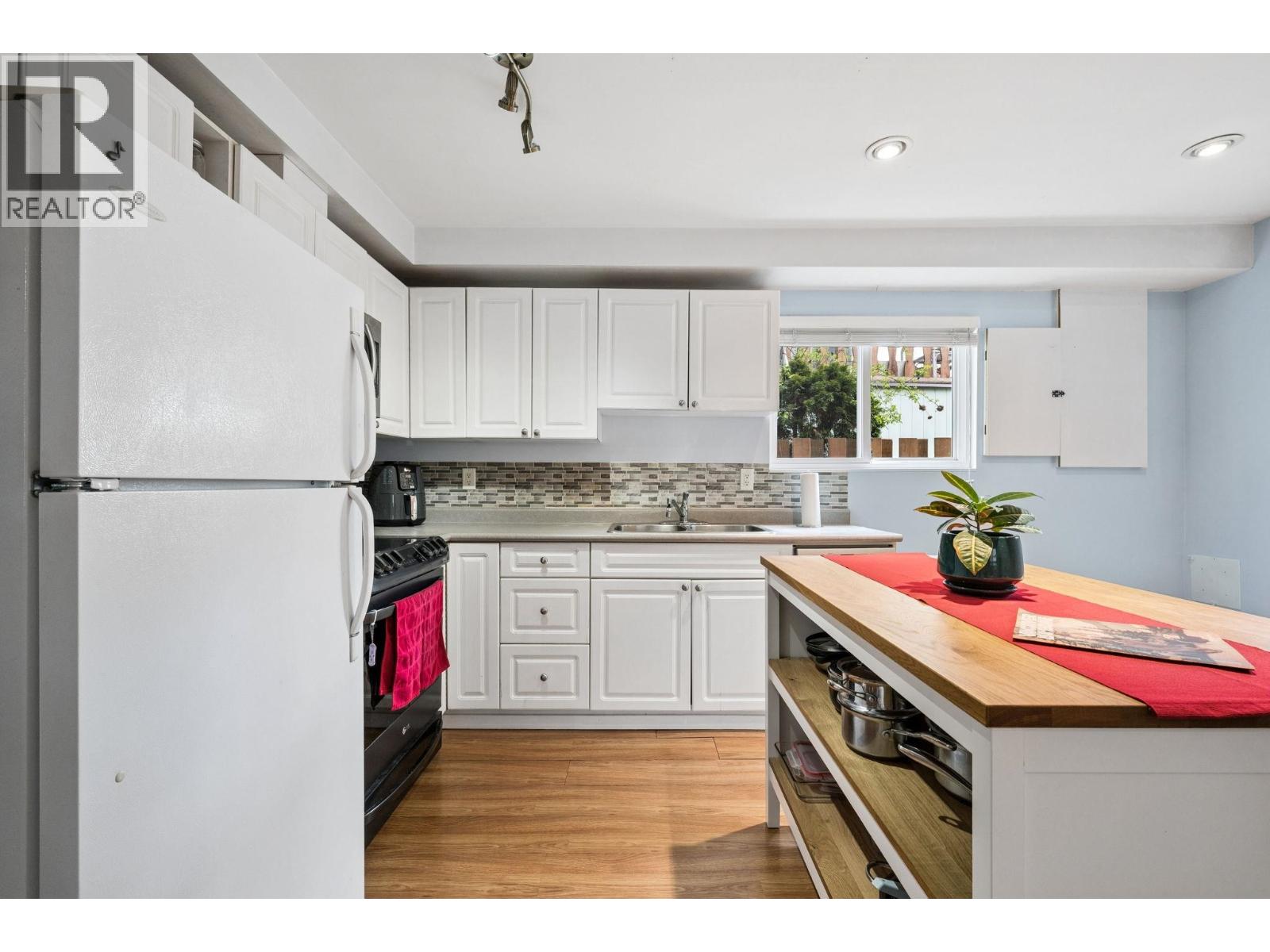 2050 E 13th Avenue, Vancouver, British Columbia  V5N 2C4 - Photo 32 - R3119191