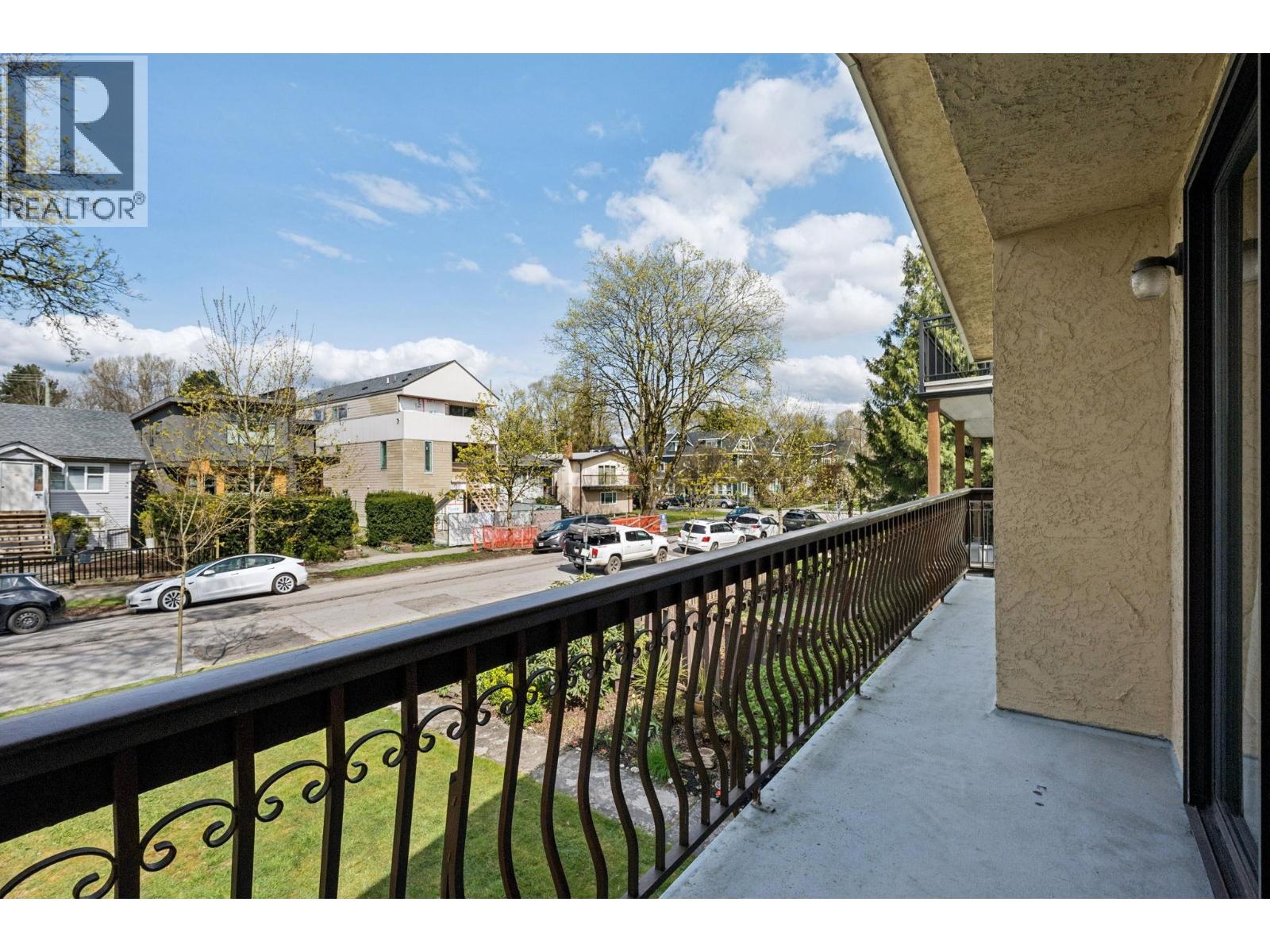 2050 E 13th Avenue, Vancouver, British Columbia  V5N 2C4 - Photo 9 - R3119191