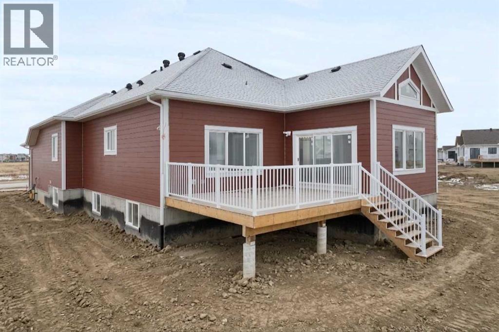 376 Muirfield Crescent, Lyalta, Alberta  T0J 1Y1 - Photo 38 - A2276860