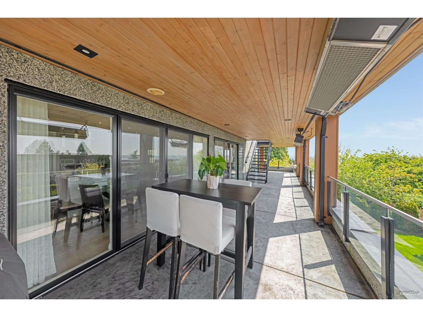 15482 Pacific Avenue, White Rock, British Columbia  V4B 1R7 - Photo 18 - R3119060