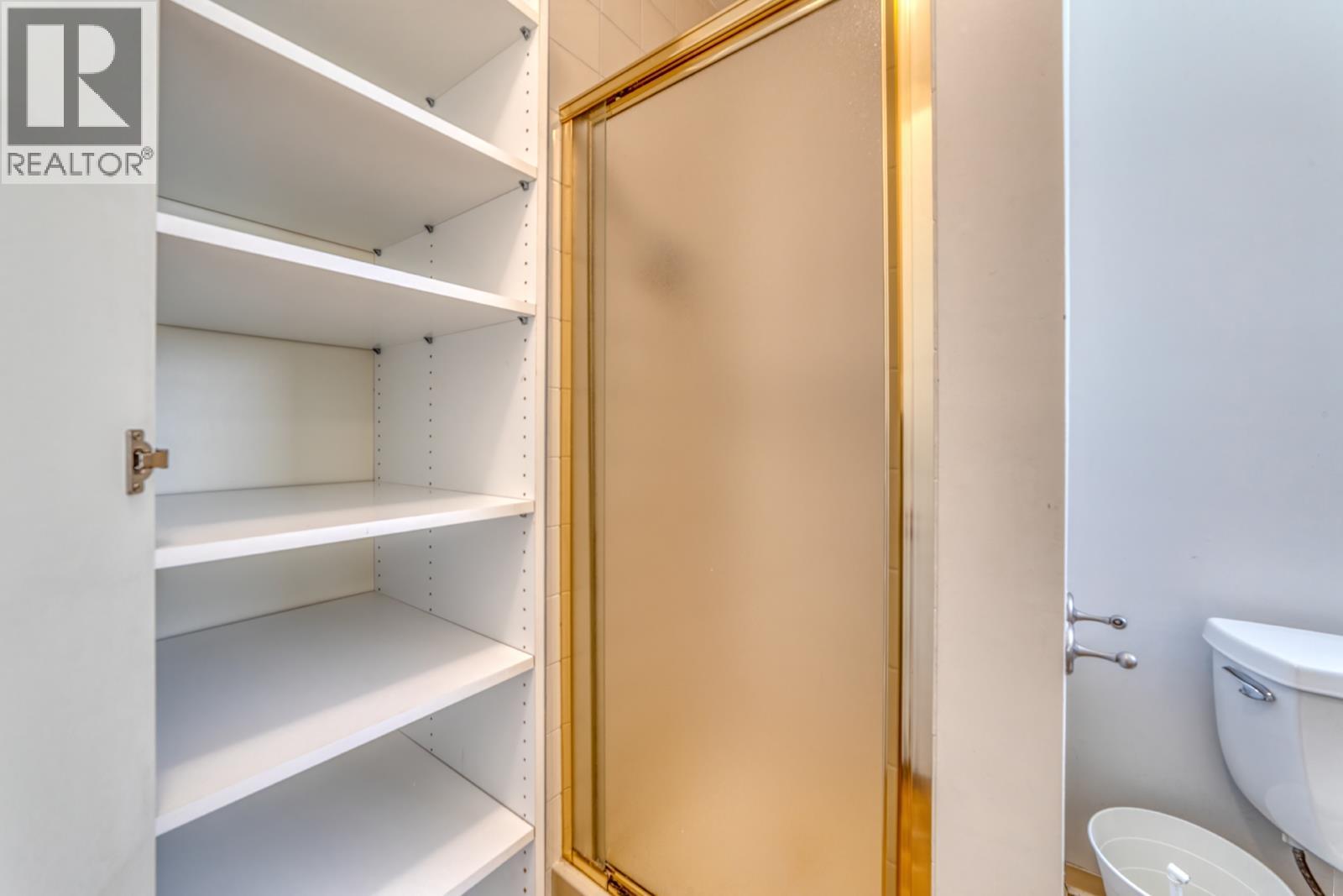 Upper 4533 W 16th Ave, Vancouver, British Columbia  V6R 3E8 - Photo 17 - R3102649