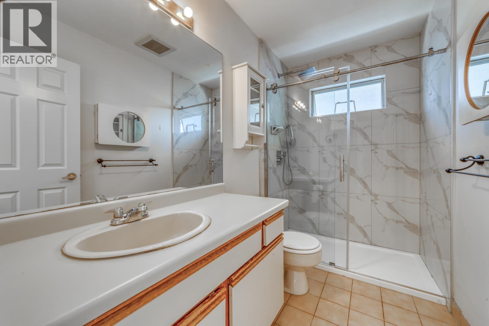 Upper 4533 W 16th Ave, Vancouver, British Columbia  V6R 3E8 - Photo 14 - R3102649