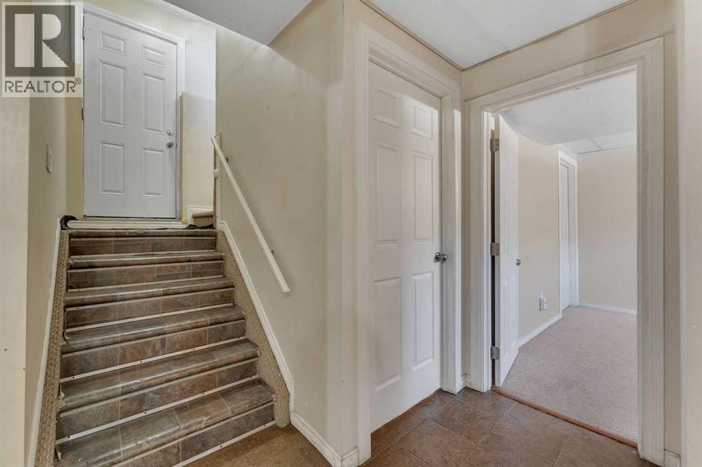 92 Taradale Drive NE, Calgary, Alberta  T3J 4W7 - Photo 38 - A2305503