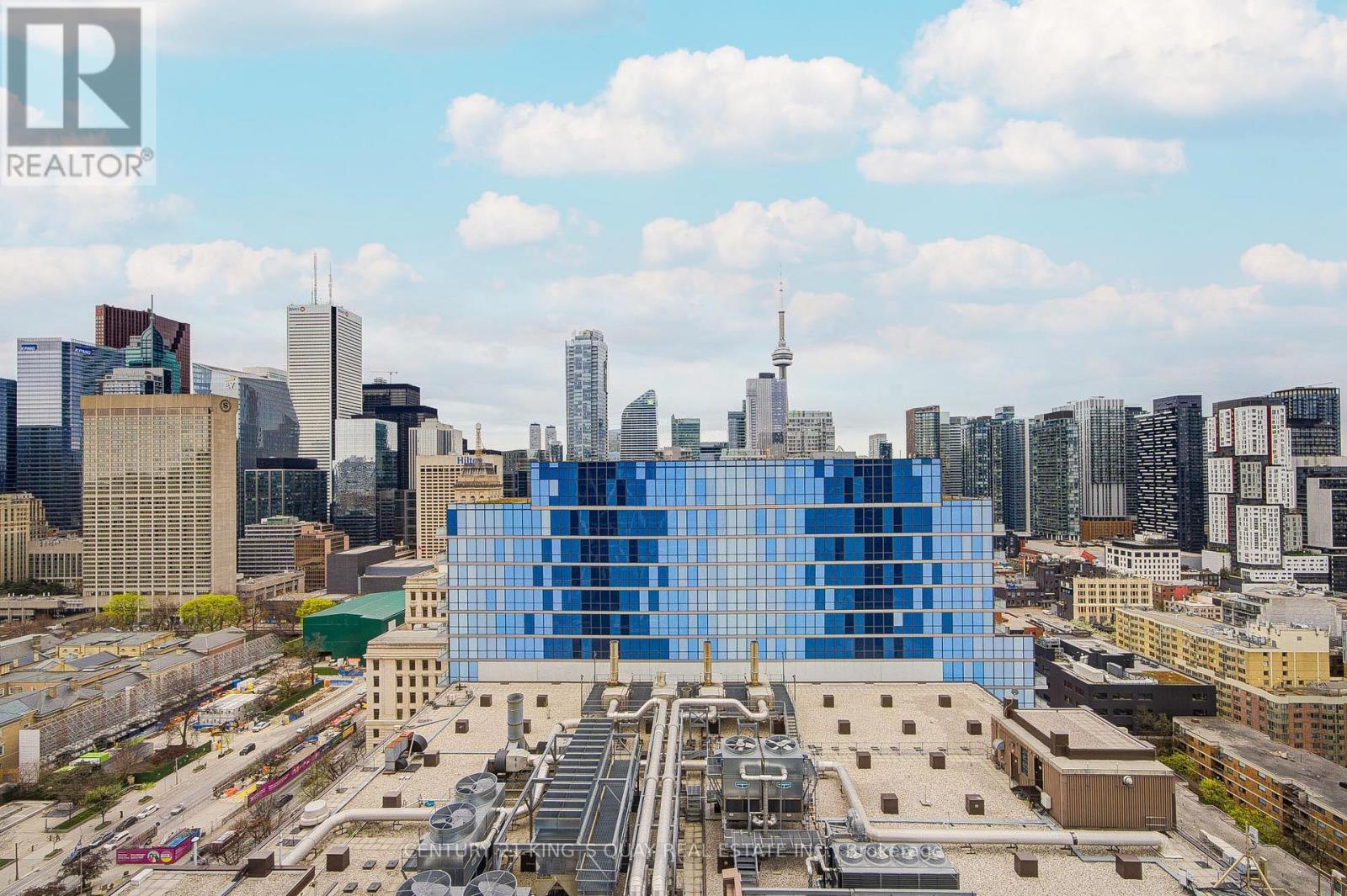 2417 - 230 Simcoe Street, Toronto, Ontario  M5T 1T4 - Photo 14 - C13081472
