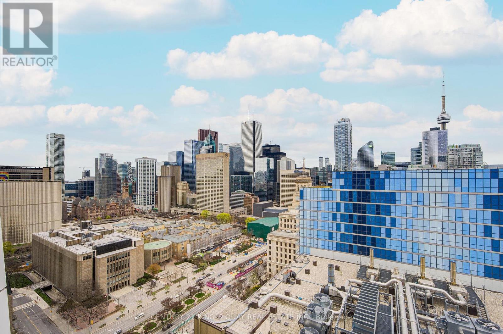2417 - 230 Simcoe Street, Toronto, Ontario  M5T 1T4 - Photo 15 - C13081472