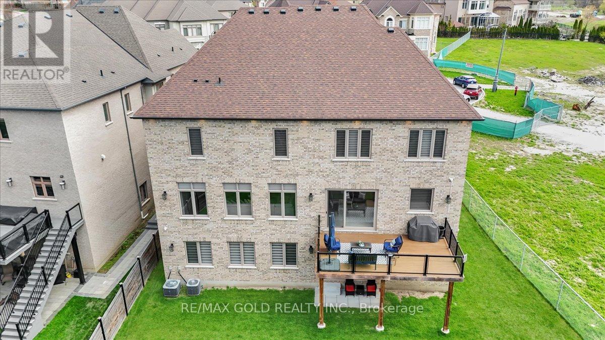 6628 Rothschild Trail, Mississauga, Ontario  L5W 0A6 - Photo 46 - W13081364