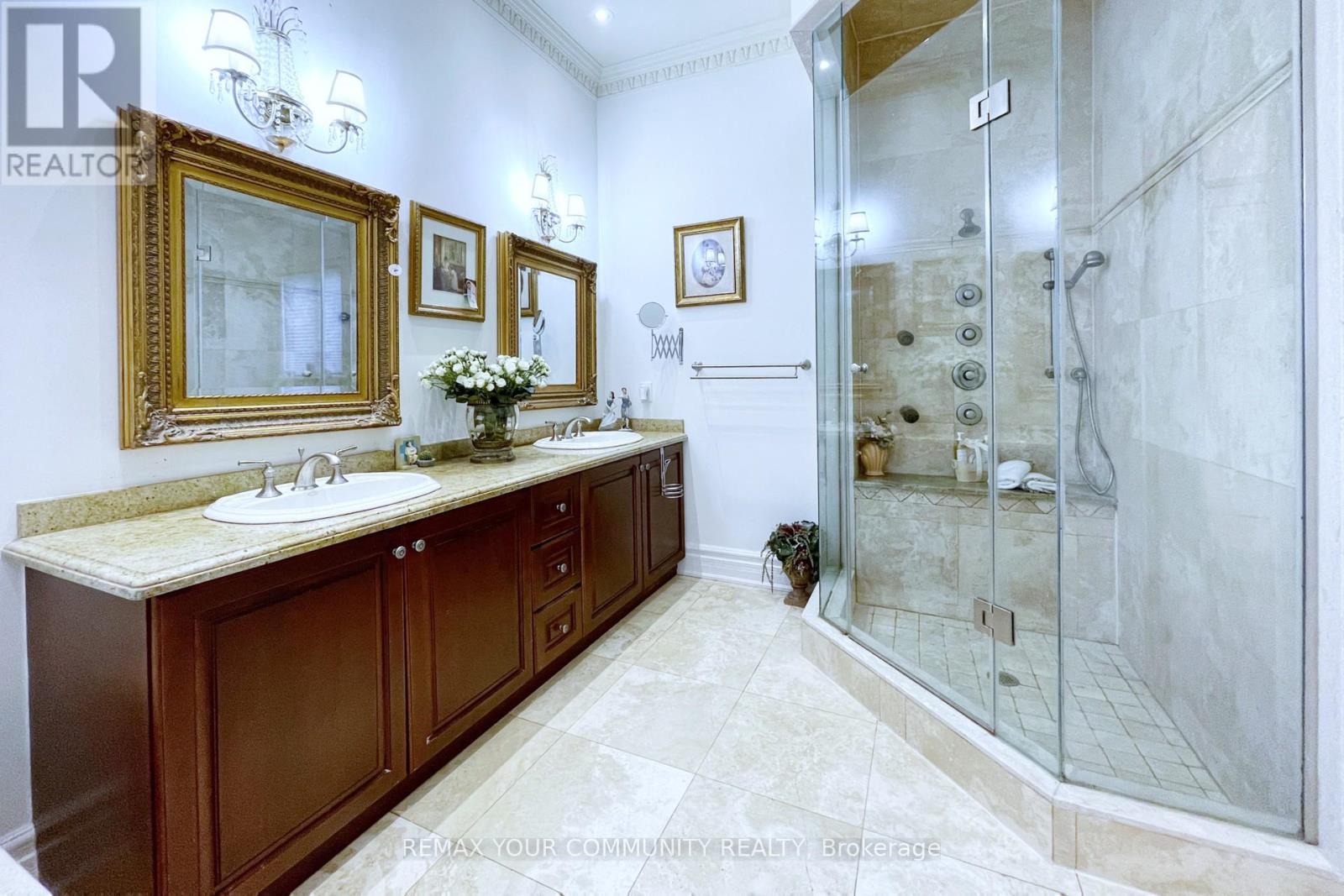 95 Naughton Drive, Richmond Hill, Ontario  L4C 8B3 - Photo 25 - N13081468