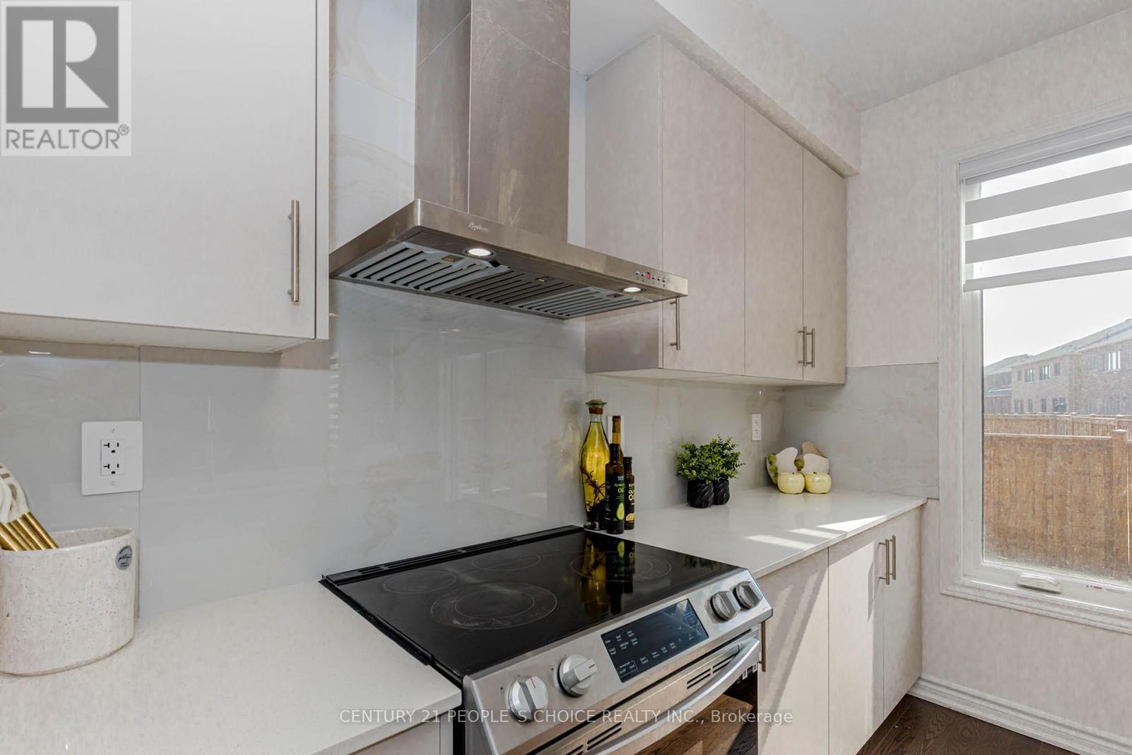 1462 Kitchen Court, Milton, Ontario  L9E 1Y8 - Photo 17 - W13081434