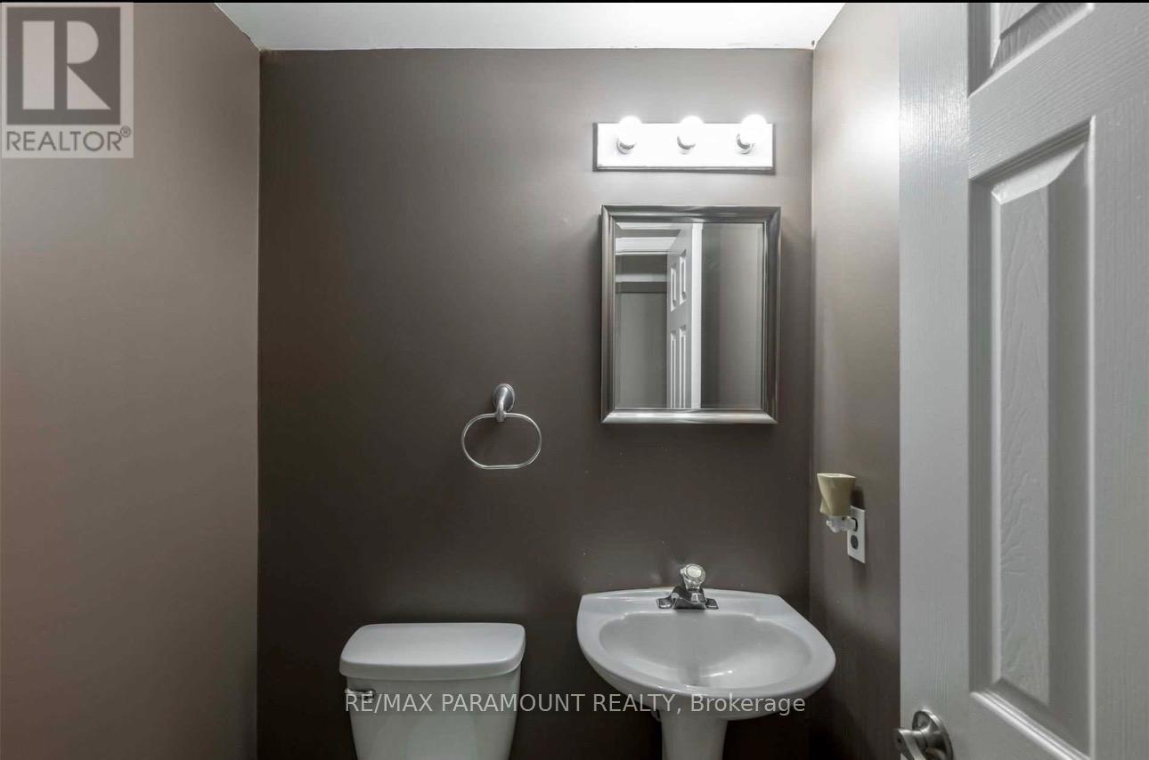 26 Ural Circle, Brampton, Ontario  L6R 1H3 - Photo 12 - W13081454