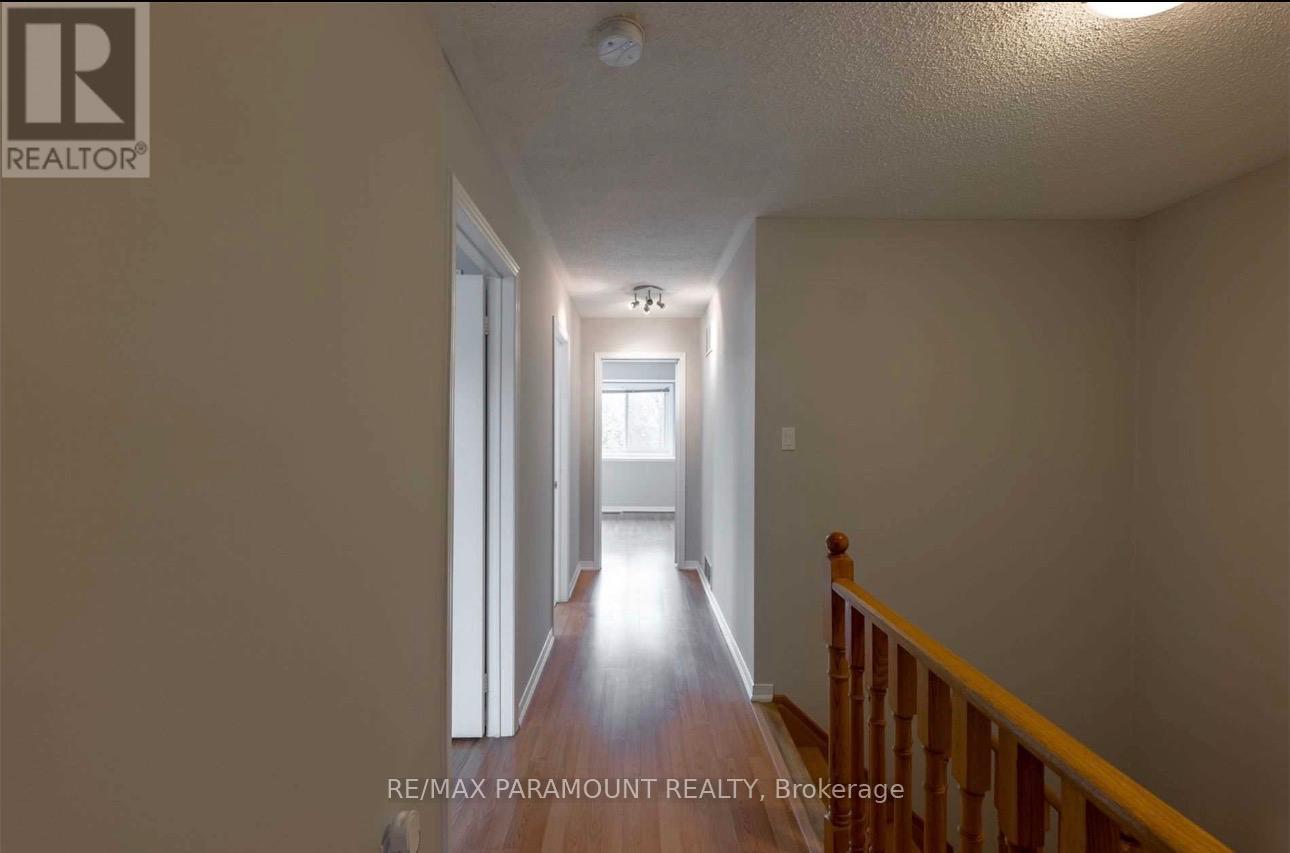 26 Ural Circle, Brampton, Ontario  L6R 1H3 - Photo 7 - W13081454