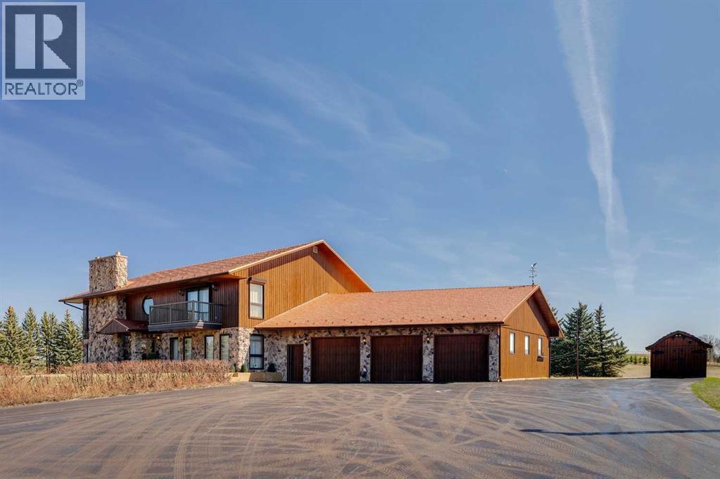 302 Macleod Trail, Rural Foothills County, Alberta  T1S 5J4 - Photo 2 - A2303869