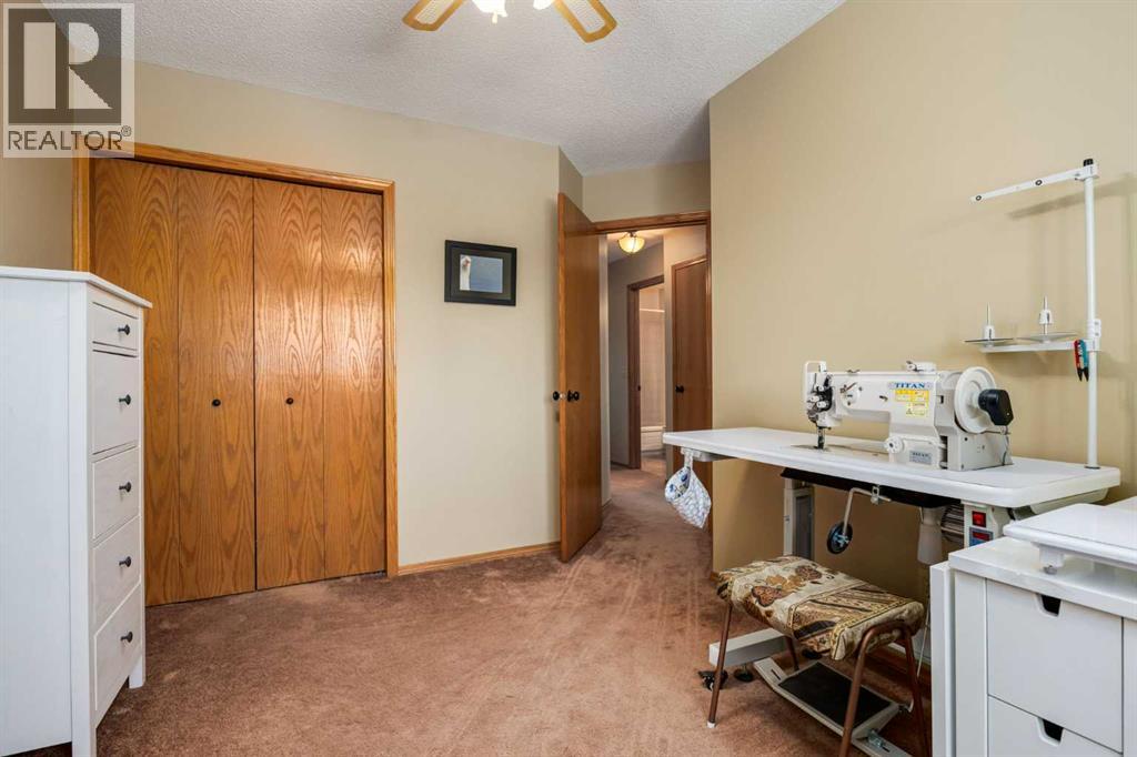 1288 Sunvista Way Se, Calgary, Alberta  T2X 3G3 - Photo 32 - A2305807