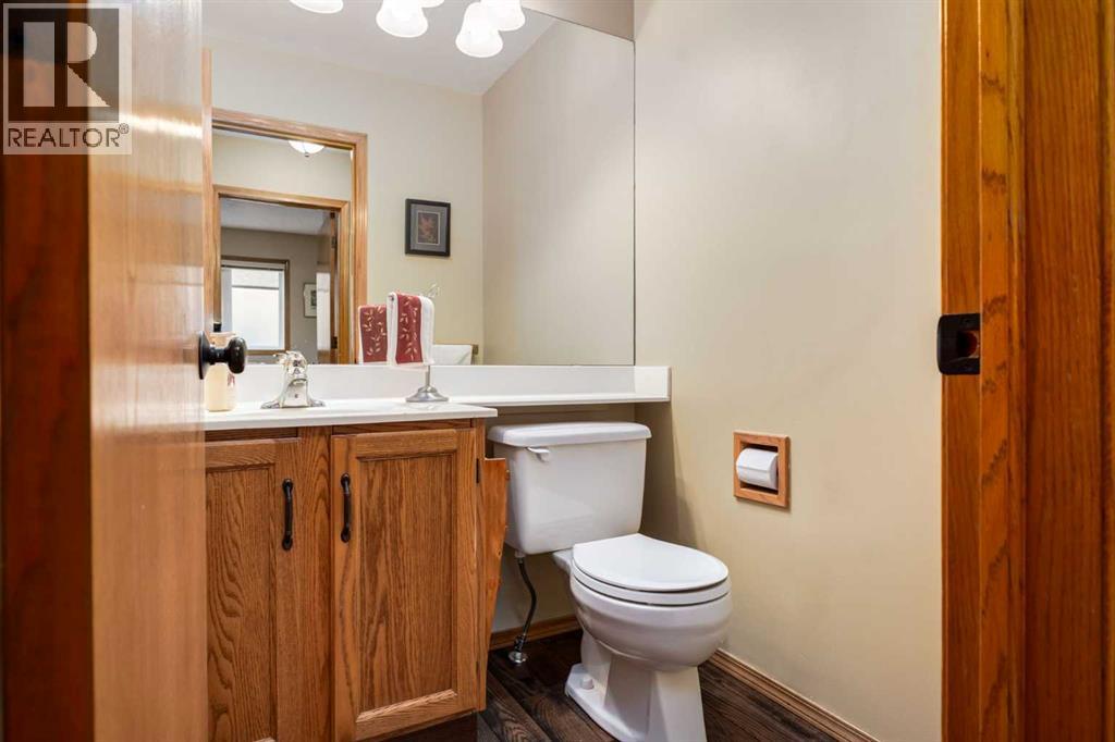 1288 Sunvista Way Se, Calgary, Alberta  T2X 3G3 - Photo 20 - A2305807