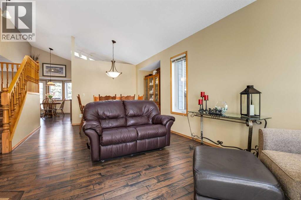 1288 Sunvista Way Se, Calgary, Alberta  T2X 3G3 - Photo 14 - A2305807