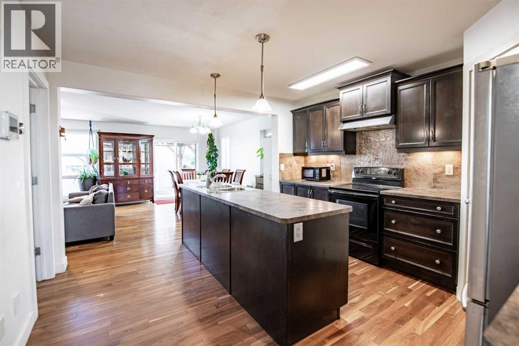172 Ibbotson Close, Red Deer, Alberta  T4R 0C5 - Photo 10 - A2307546
