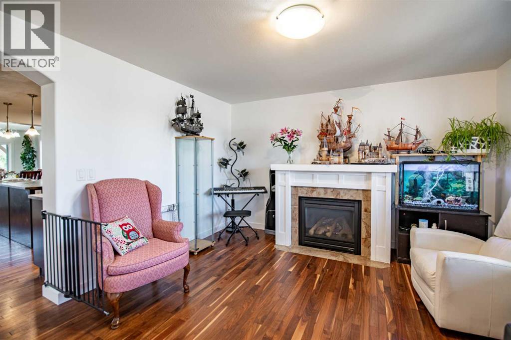 172 Ibbotson Close, Red Deer, Alberta  T4R 0C5 - Photo 7 - A2307546