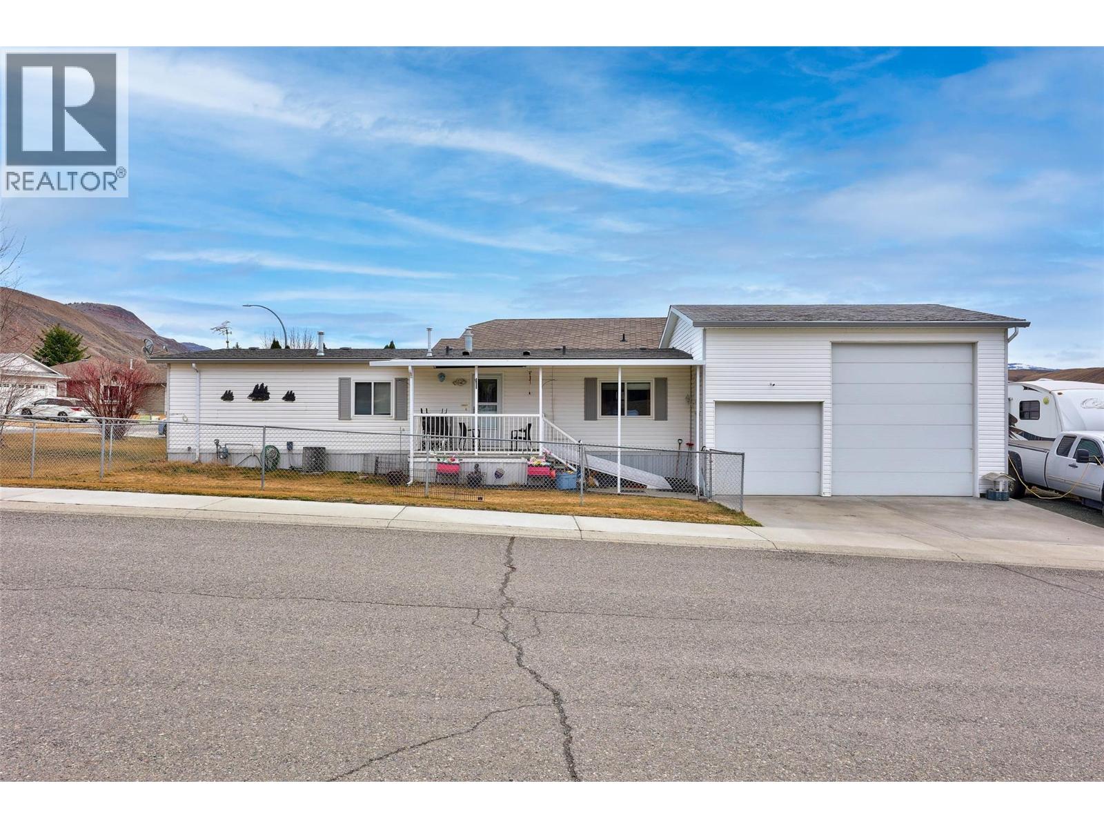 1664 WOODBURN Drive, Cache Creek, British Columbia