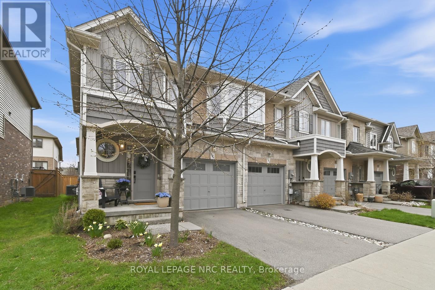 107 Dunrobin Lane, Grimsby, Ontario  L3M 4E8 - Photo 3 - X13081572