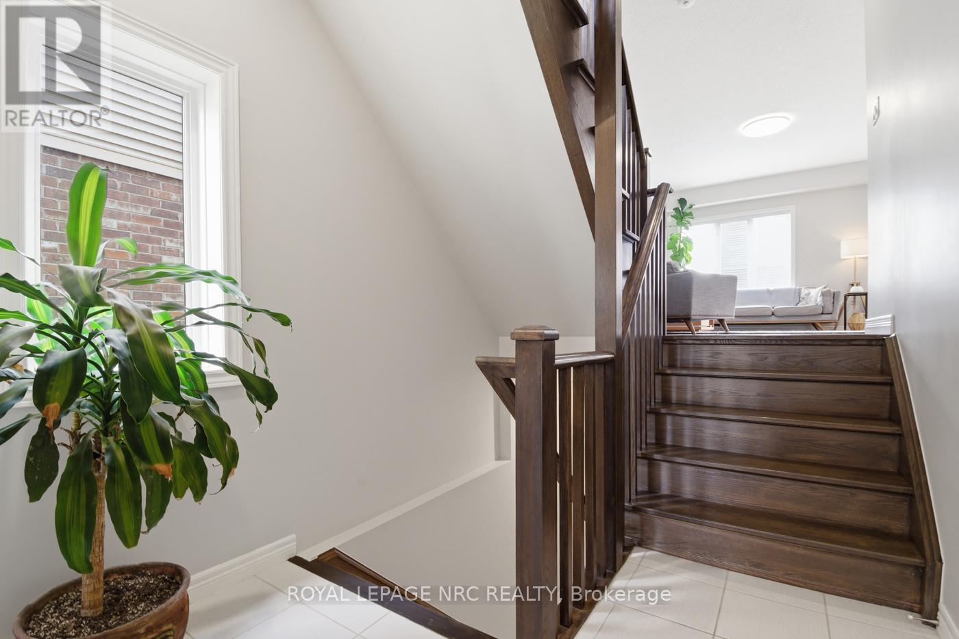 107 Dunrobin Lane, Grimsby, Ontario  L3M 4E8 - Photo 32 - X13081572