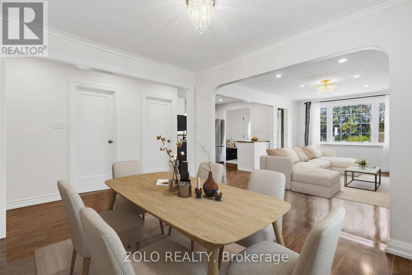 461 O'connor Drive, Toronto, Ontario  M4J 2W8 - Photo 2 - E13073042