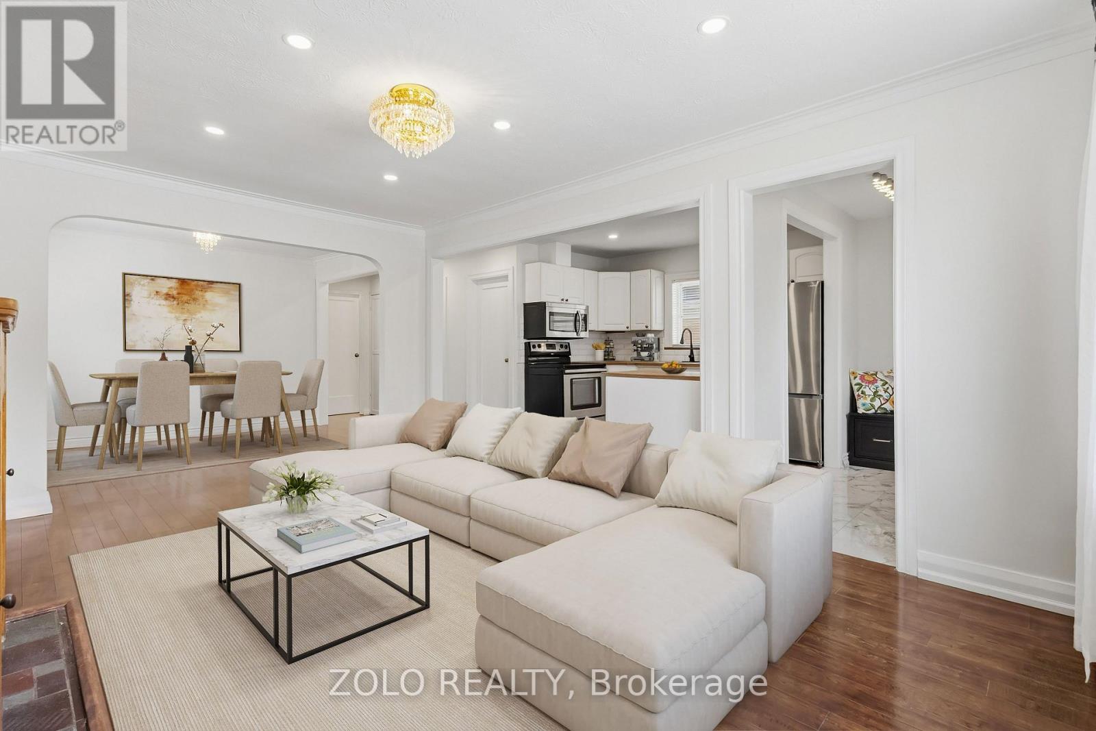 461 O'connor Drive, Toronto, Ontario  M4J 2W8 - Photo 6 - E13073042