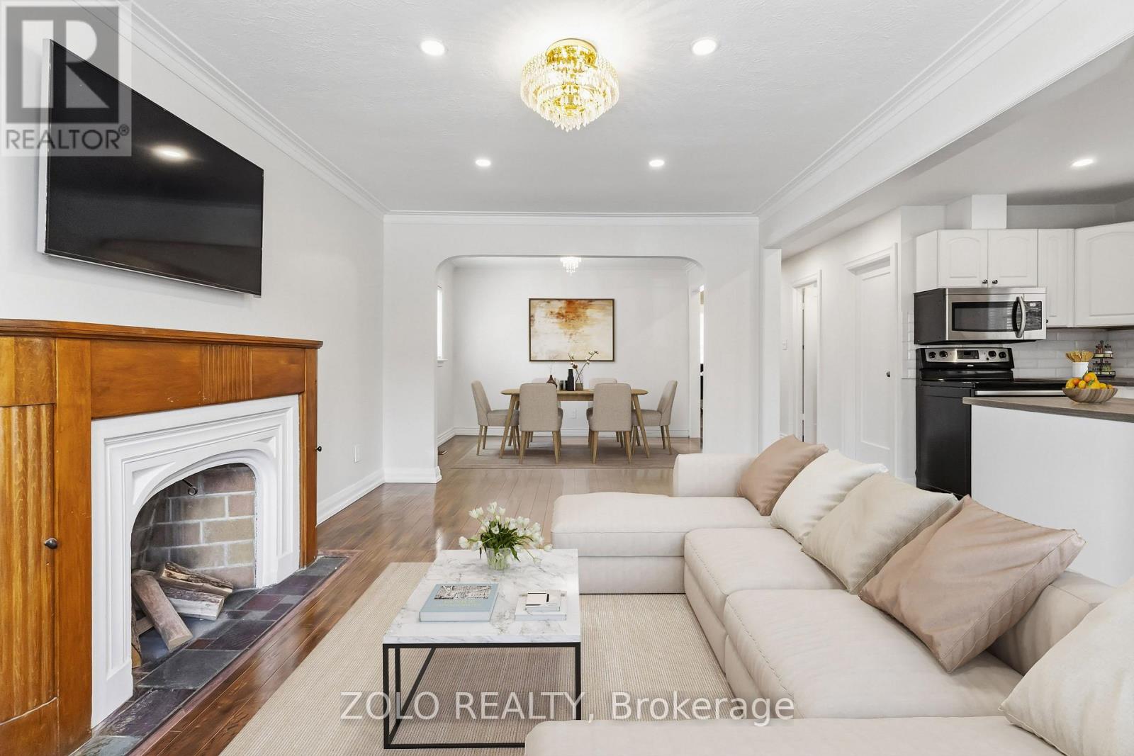 461 O'connor Drive, Toronto, Ontario  M4J 2W8 - Photo 8 - E13073042