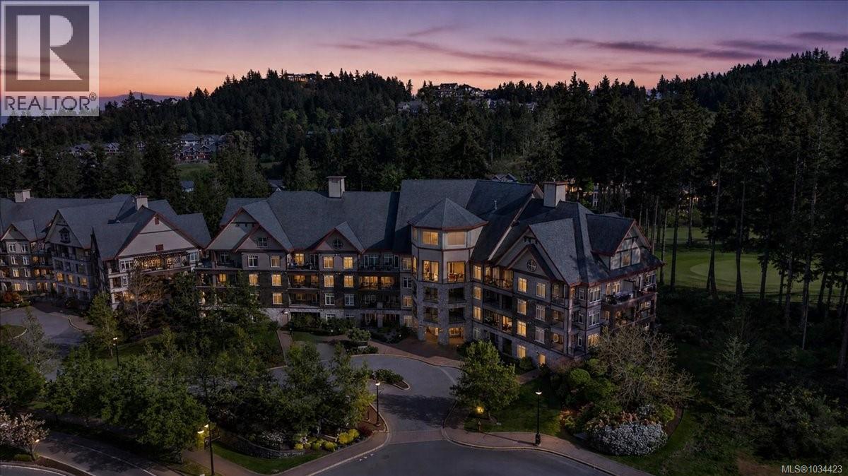 404 1395 Bear Mountain Pkwy, Langford, British Columbia